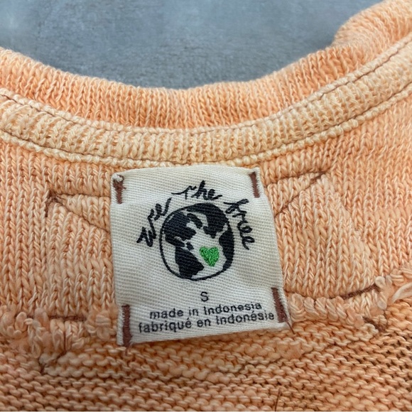 Free People 3 shirt and bodysuit bundle 4492 - Picture 3 of 8